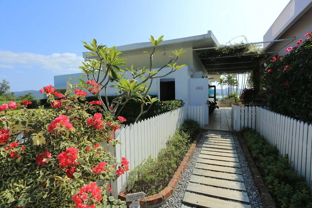 Aloha Hotel Nago Exterior foto